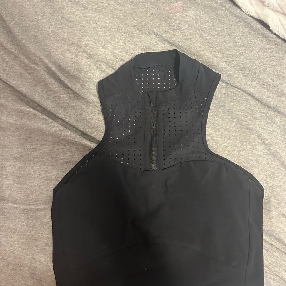 lululemon crop top